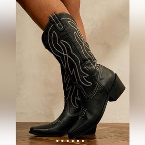 Urban Outfitters Cass Western Black Boot